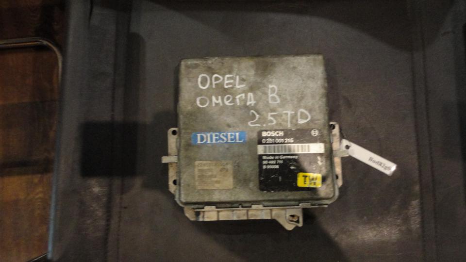 Блок управления ЭБУ (двигателя) - Opel Omega A (1986-1994)