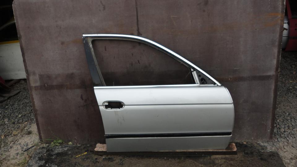 Дверь боковая - BMW 5 E39 (1995-2003)