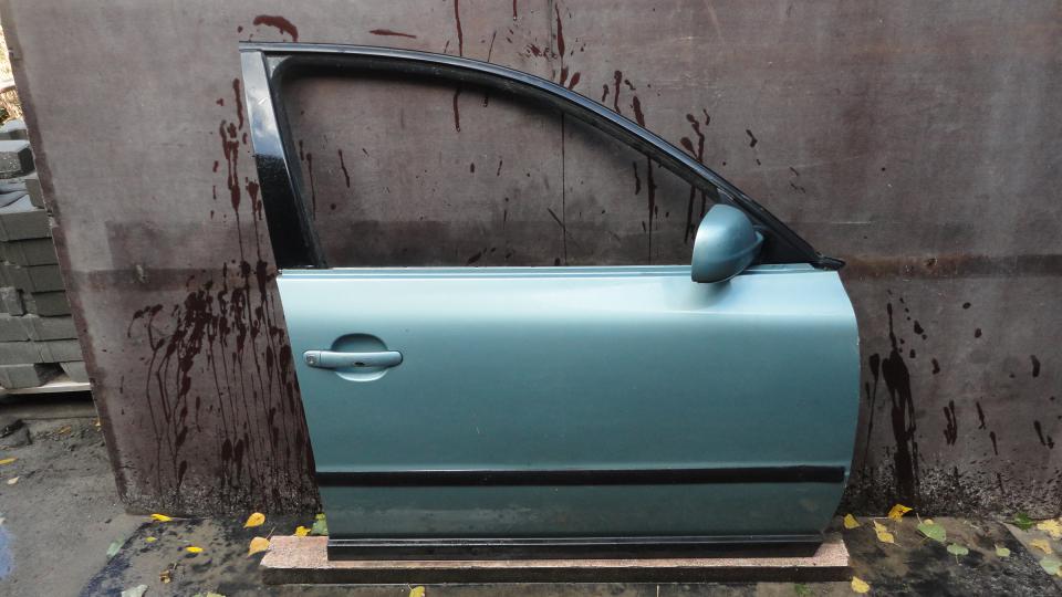 Дверь боковая - Volkswagen Passat 5/B5+ (1996-2005)