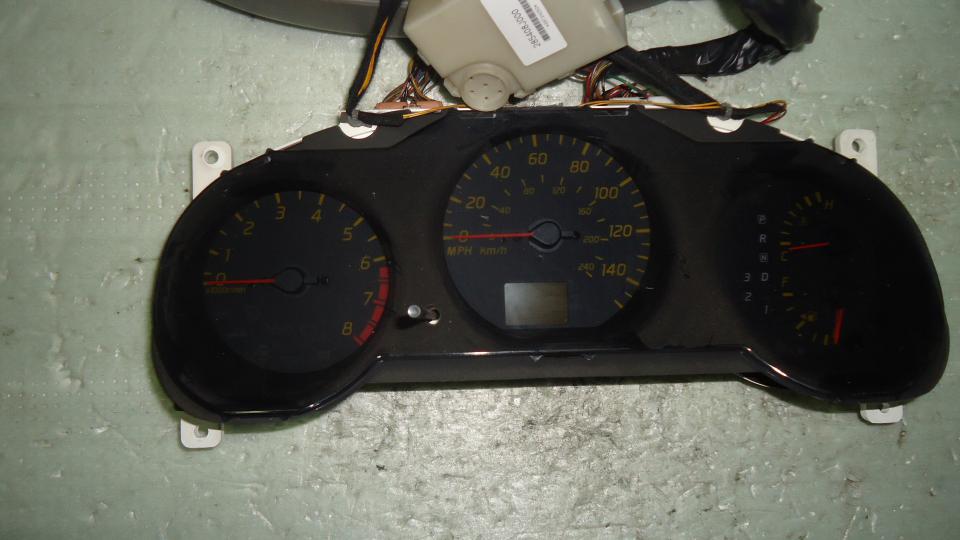 Щиток приборов (приборная панель) - Nissan Altima L31 (2002-2006)