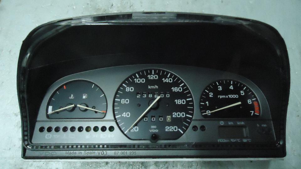 Щиток приборов (приборная панель) - Seat Toledo 1 (1991-1999)