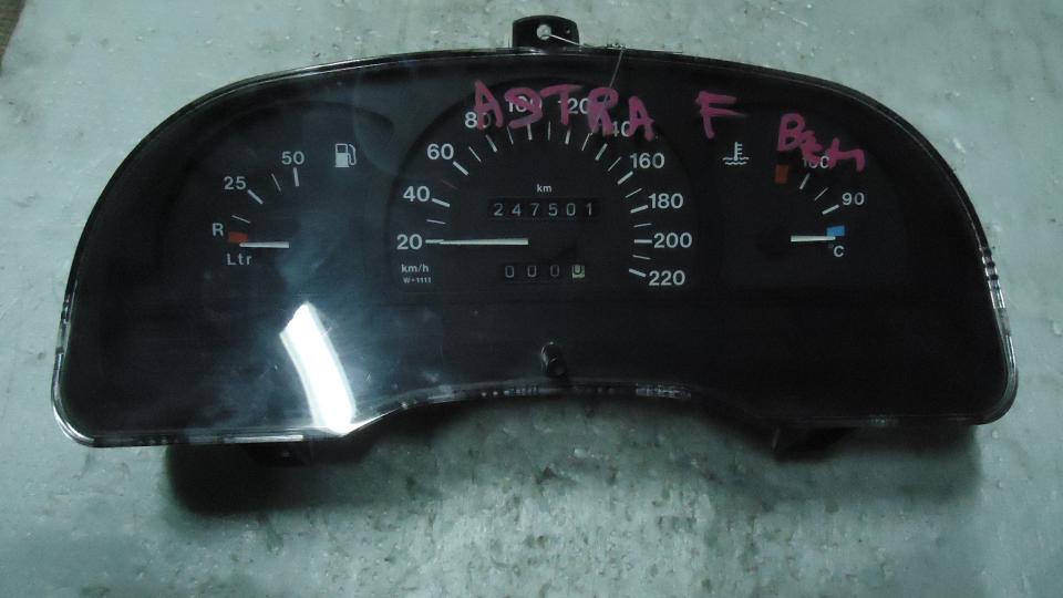 Щиток приборов (приборная панель) - Opel Astra F (1991-1998)