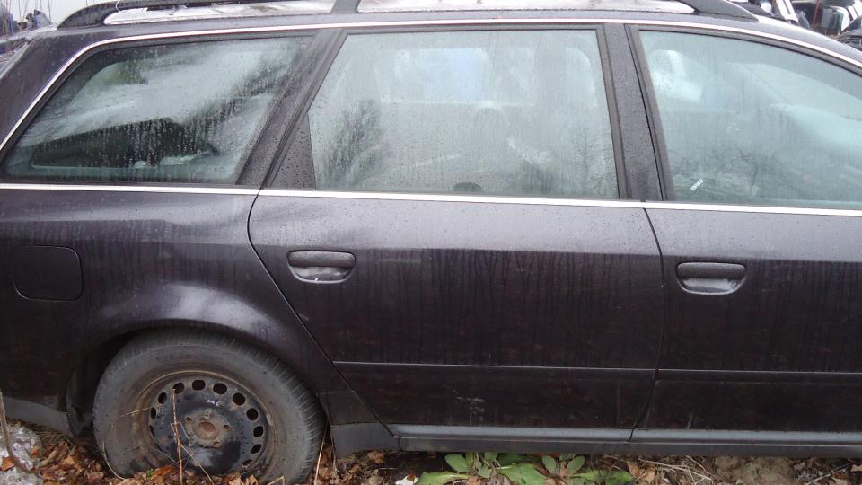Дверь боковая - Audi A6 C5 (1997-2004)