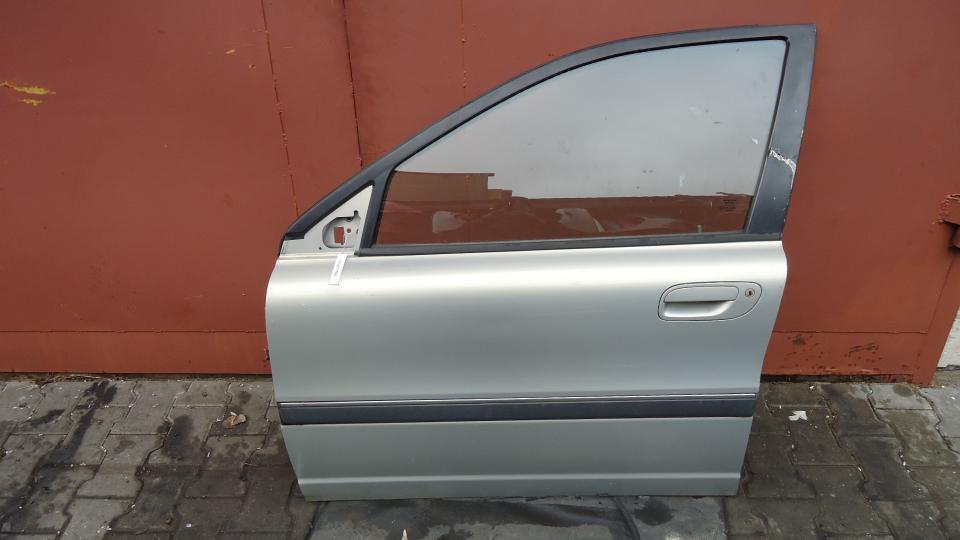Дверь боковая - Volvo S60 (2000-2009)