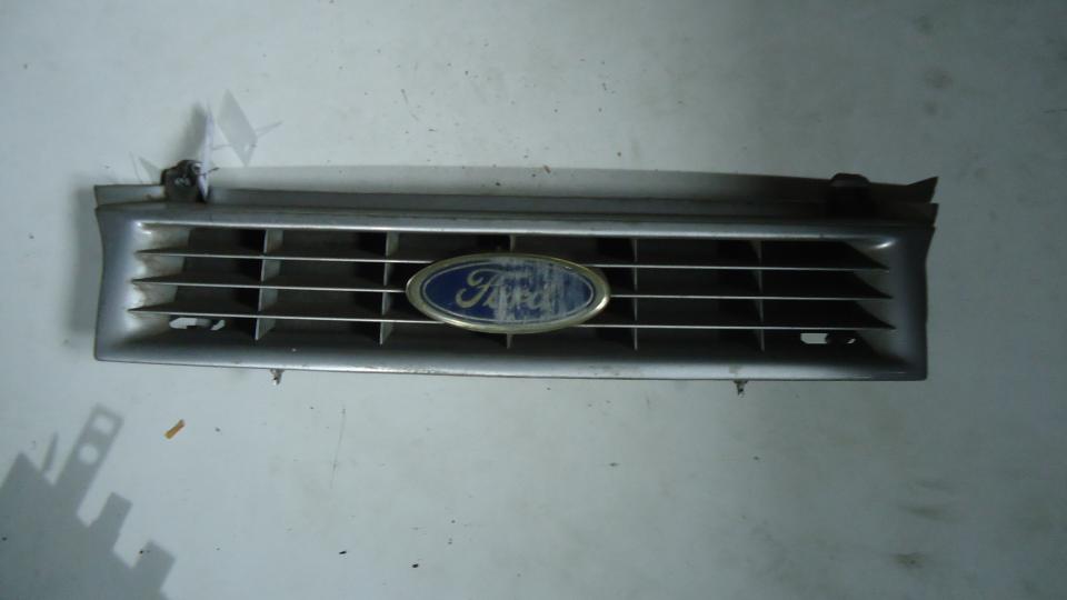 Решетка радиатора (капота) - Ford Sierra (1987-1993)