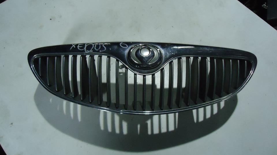Решетка радиатора (капота) - Mazda Xedos 6 (1992-1999)