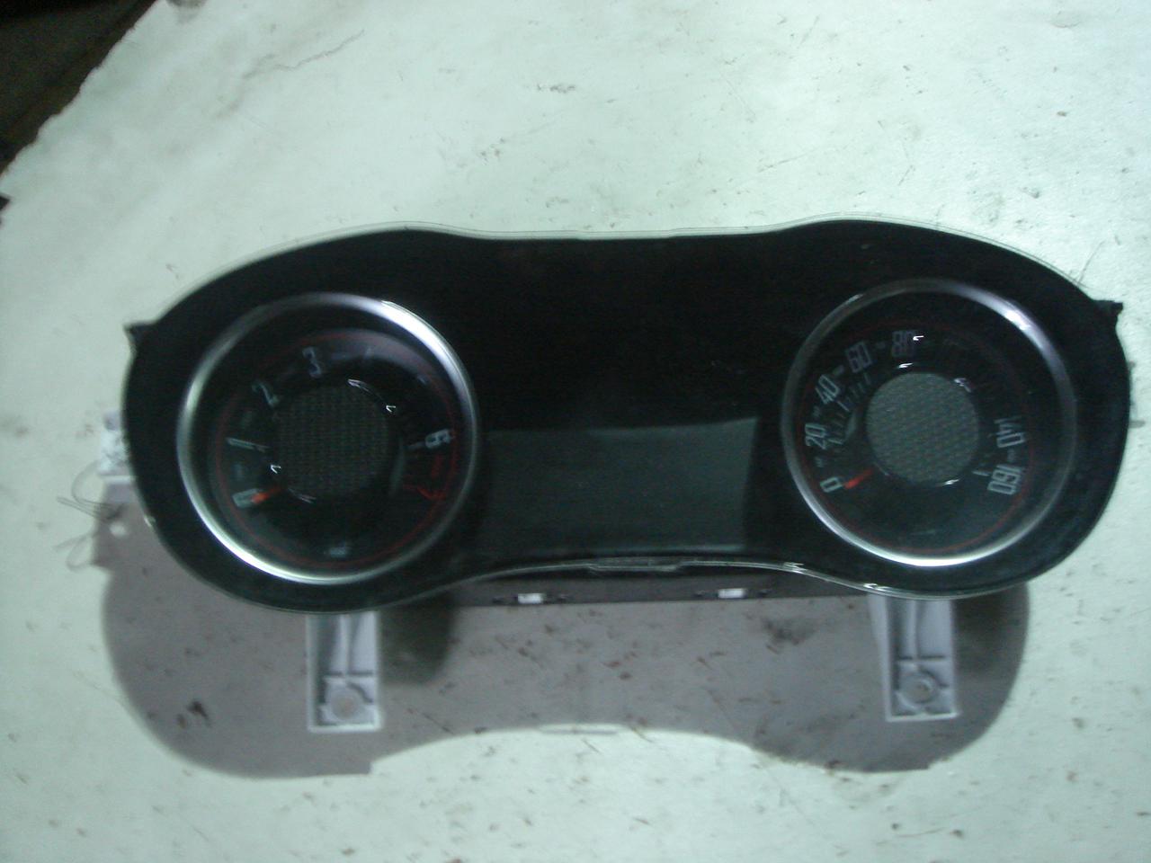 Щиток приборов (приборная панель) - Dodge Challenger (2008-2023)