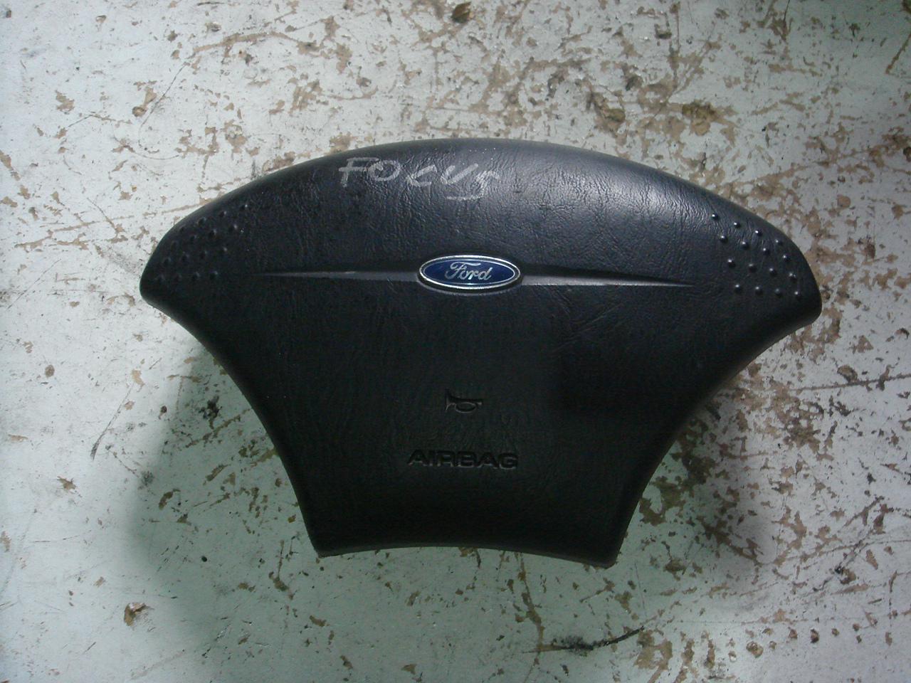 Подушка безопасности (Airbag) водителя - Ford Focus 1 (1998-2004)
