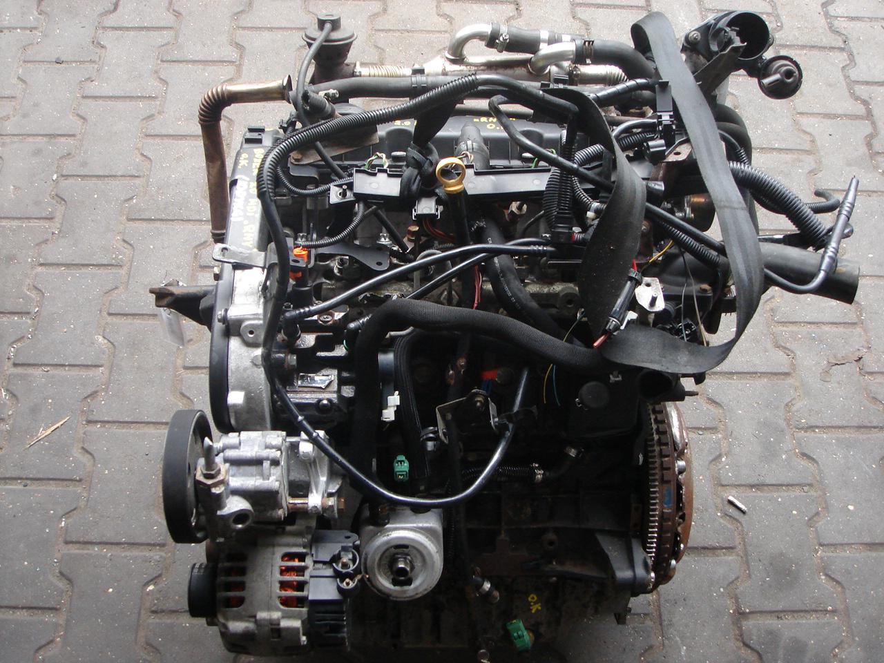 Двигатель (ДВС) - Peugeot 406 (1995-2005)