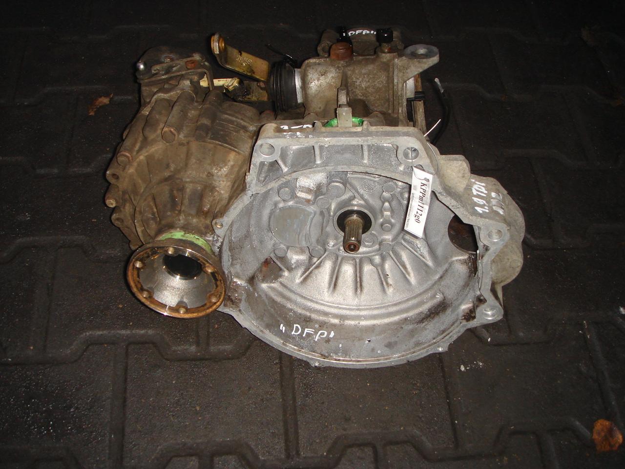 КПП - 5 ст. - Volkswagen Vento (1991-1998)