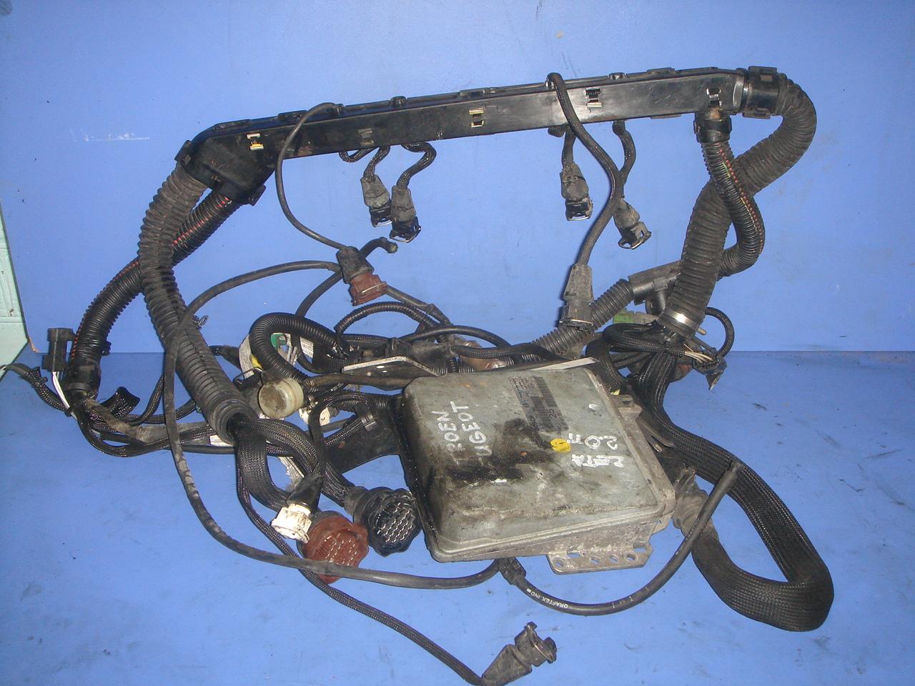 Блок управления ЭБУ (двигателя) - Peugeot 806 (1994-2002)
