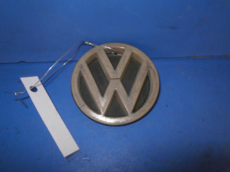 Эмблема - Volkswagen Passat 3 (1988-1993)