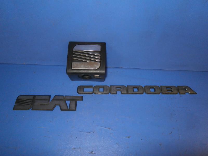 Эмблема - Seat Cordoba (1993-2002)